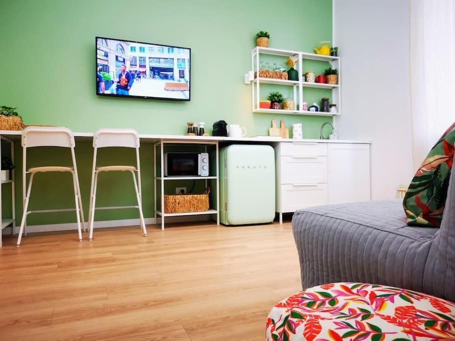 Sunny Flat 50 Meters From The Metro Apartment Milan Luaran gambar